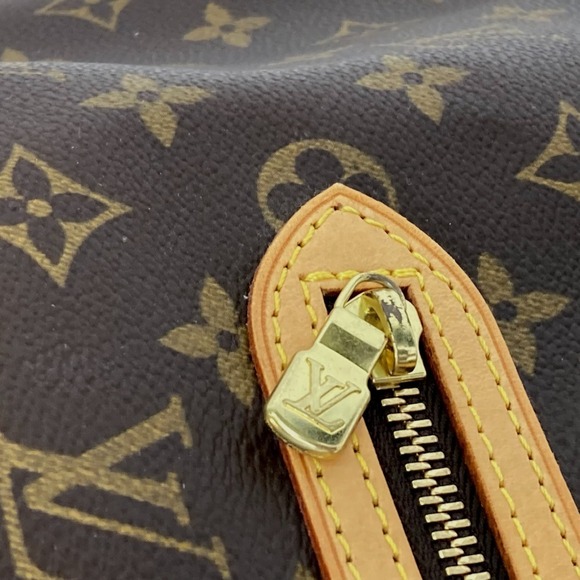 LOUIS VUITTON Brown Monogram Boston Bag - Picture 13 of 16